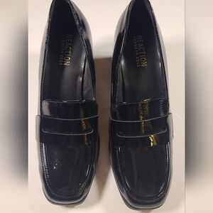 Womens Kenneth Cole Reaction black patent leather shoes size 6.5 medium width